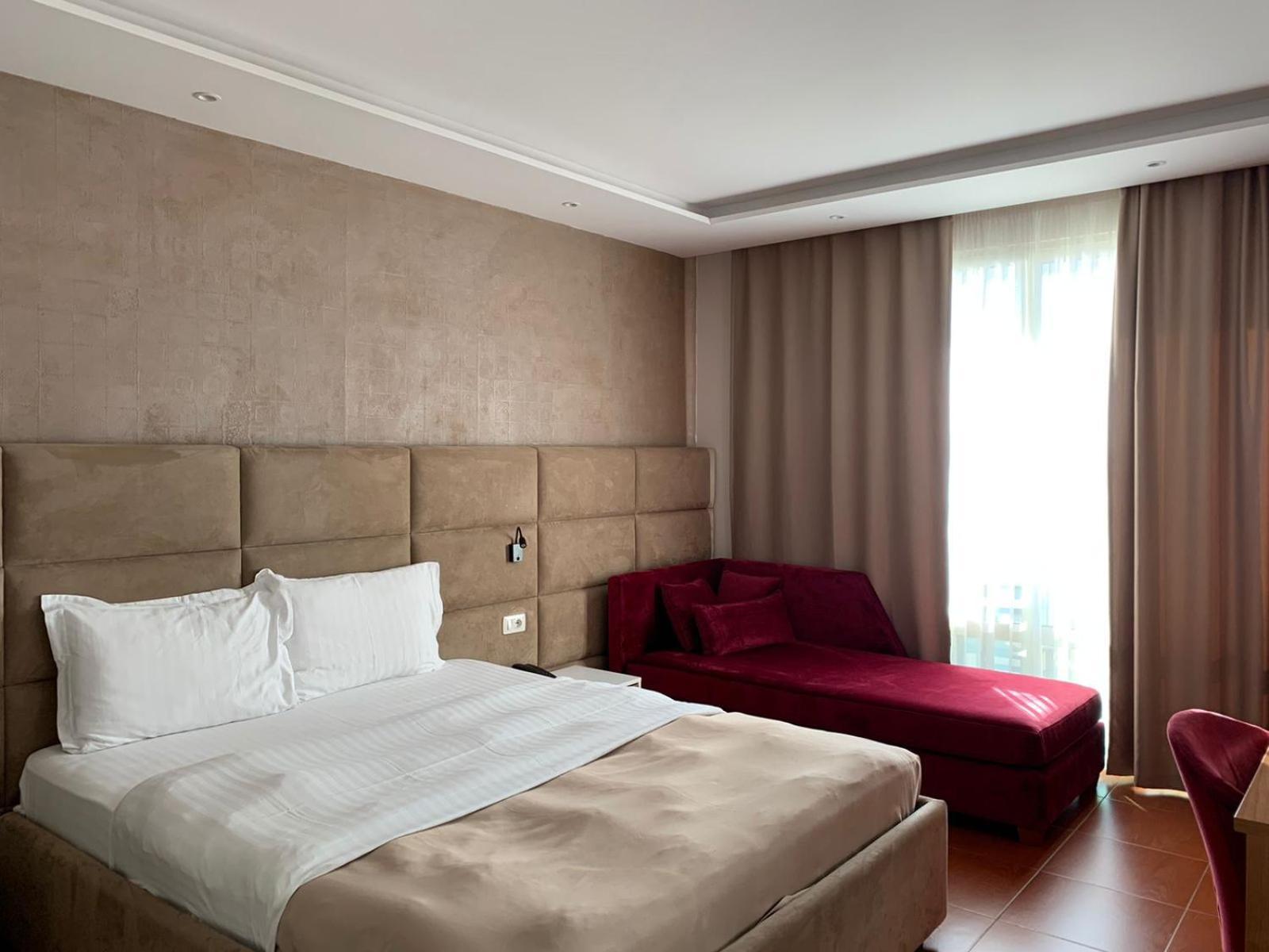 Albanian Star Hotel Kryemëdhej Esterno foto